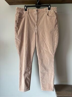 American Eagle Outfitters Cropped Jeans in Tan